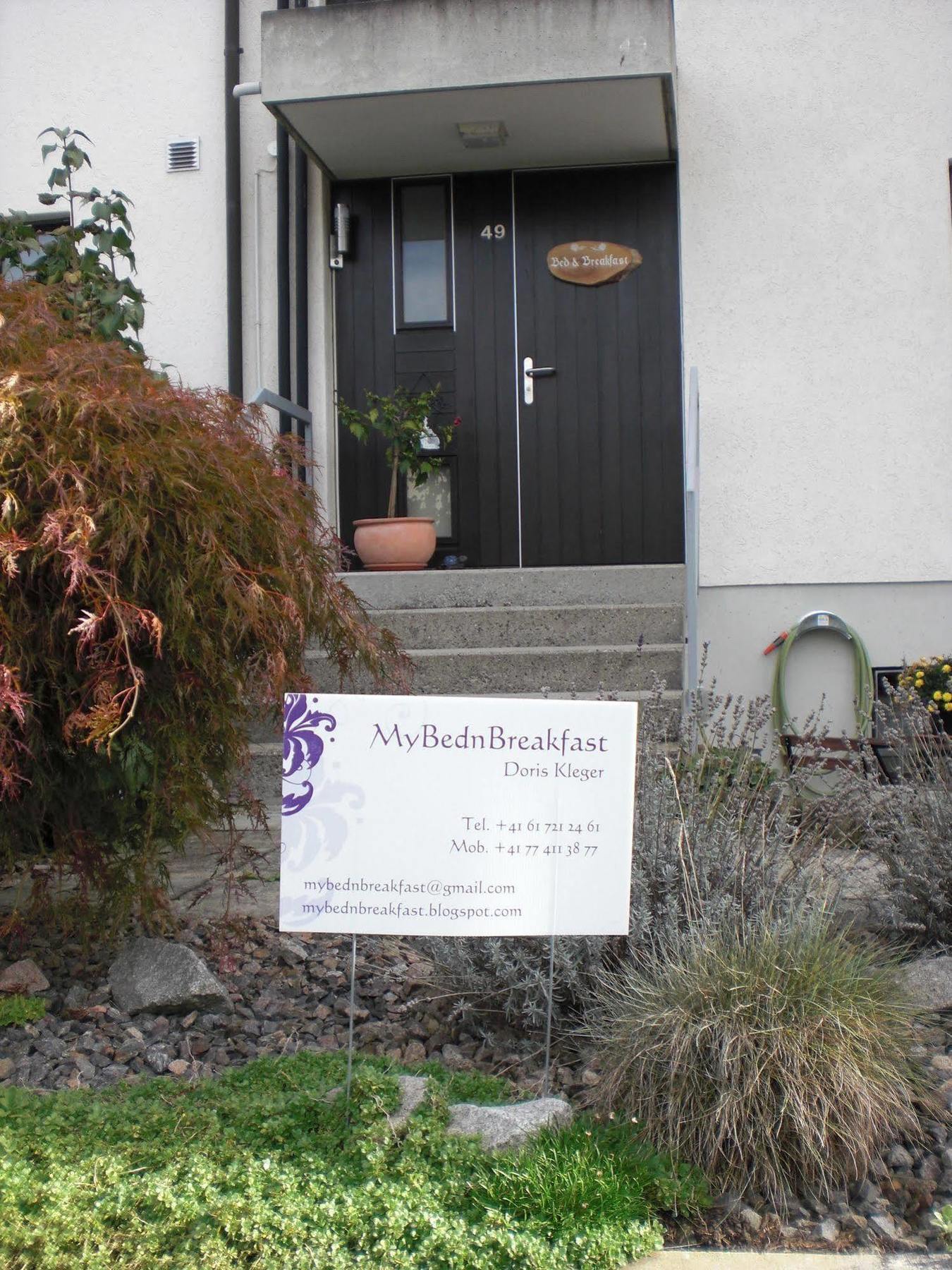 Bed and Breakfast Mybednbreakfast In Bottmingen Esterno foto