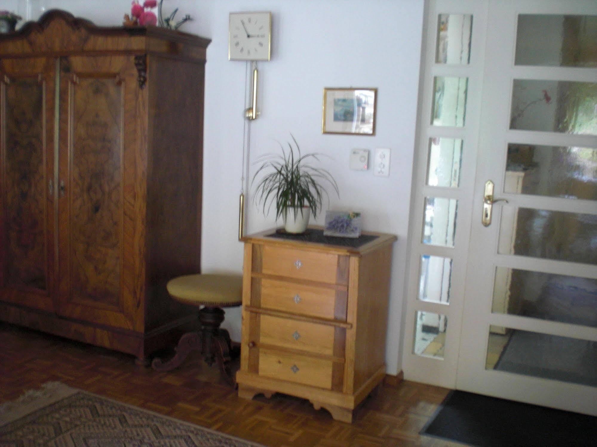 Bed and Breakfast Mybednbreakfast In Bottmingen Esterno foto