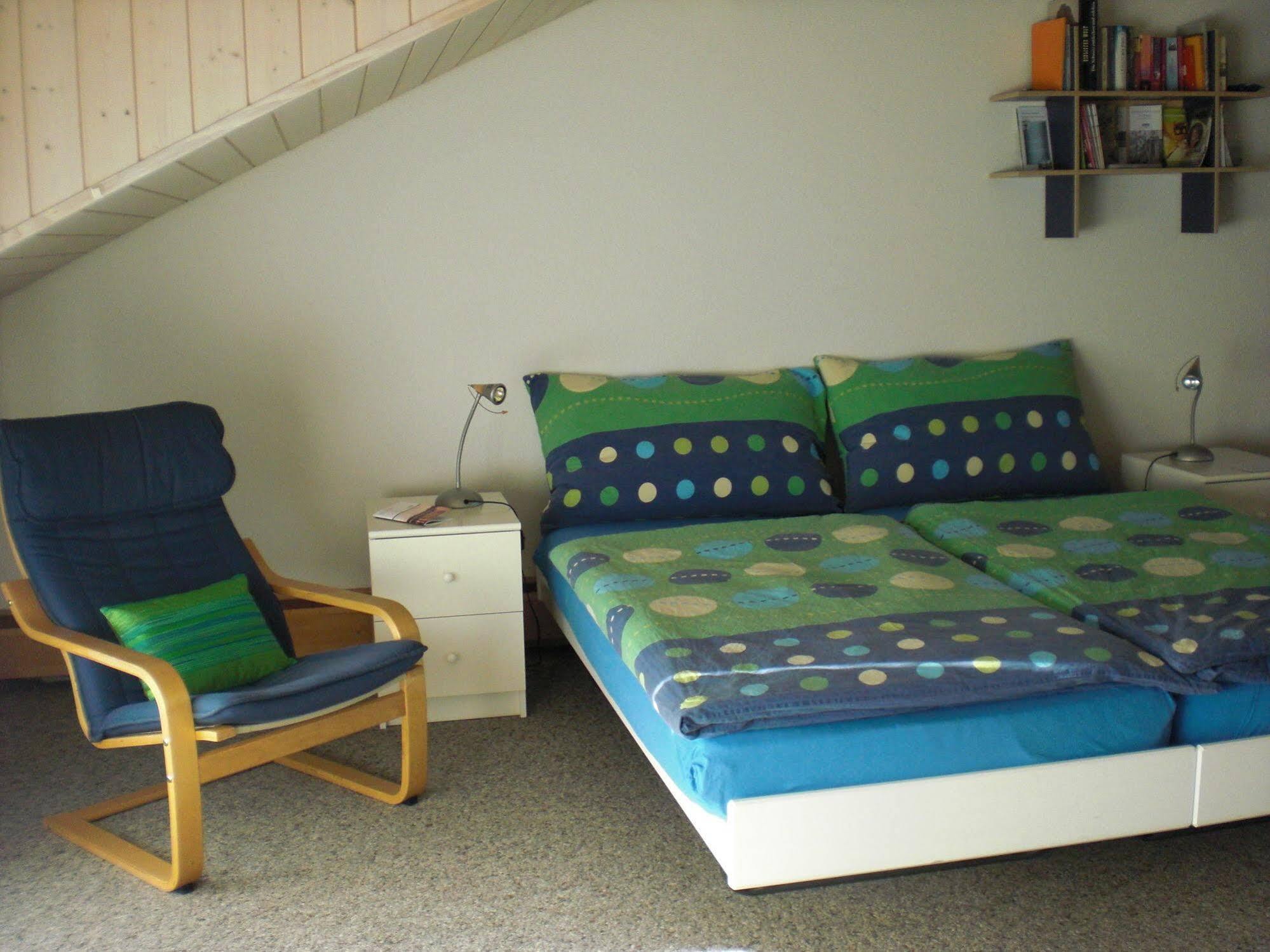 Bed and Breakfast Mybednbreakfast In Bottmingen Esterno foto