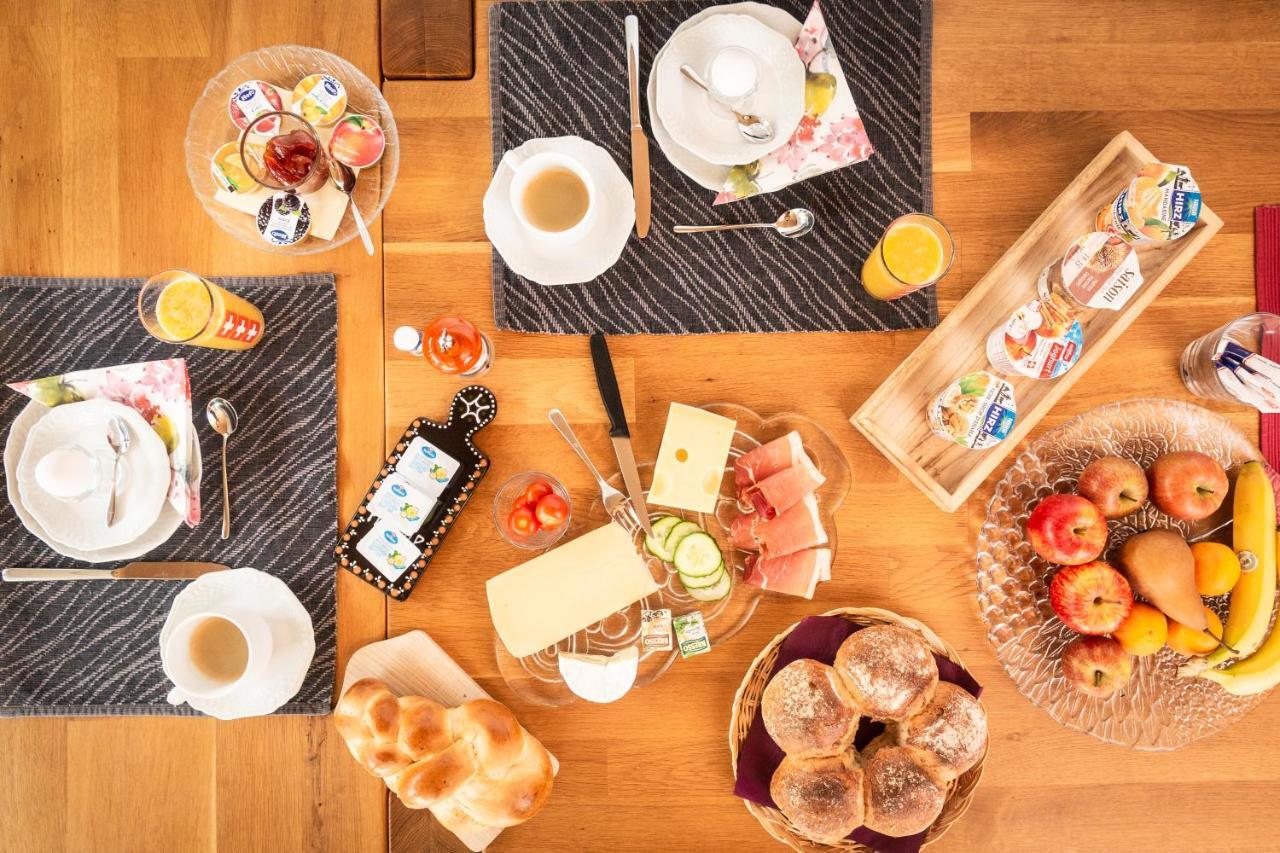 Bed and Breakfast Mybednbreakfast In Bottmingen Esterno foto