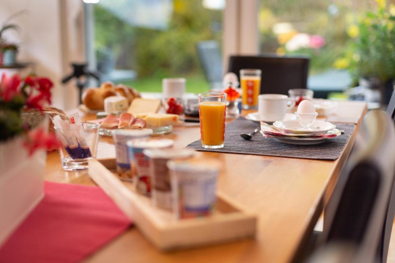 Bed and Breakfast Mybednbreakfast In Bottmingen Esterno foto